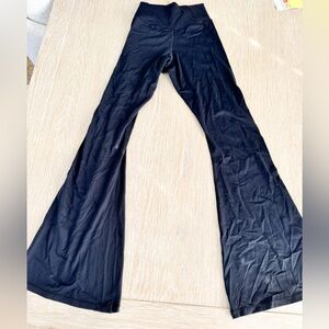 Sunzel Flare Leggings, Crossover Yoga Pants